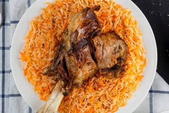 مندي لحم نص